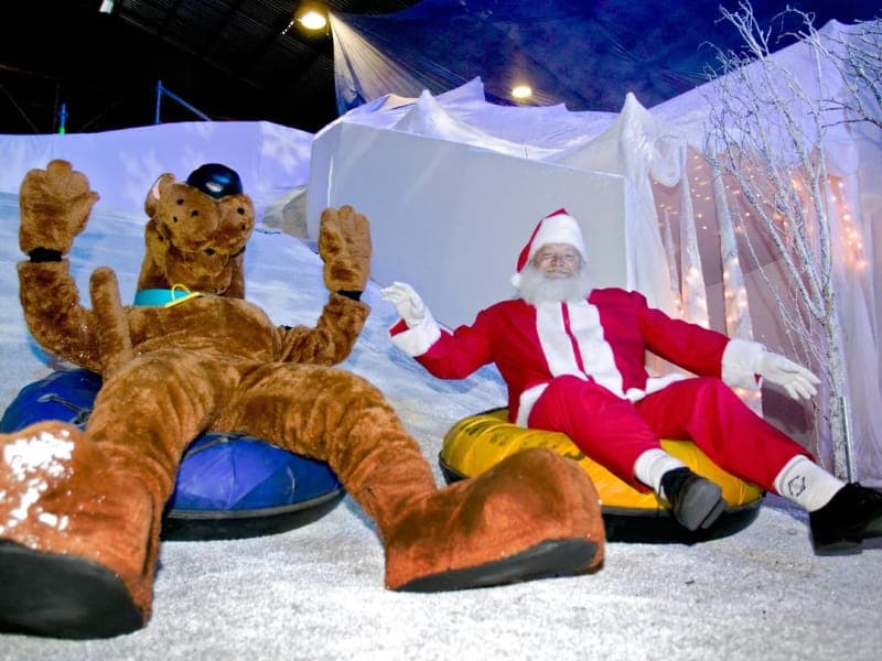 Santa & Friends on Ice